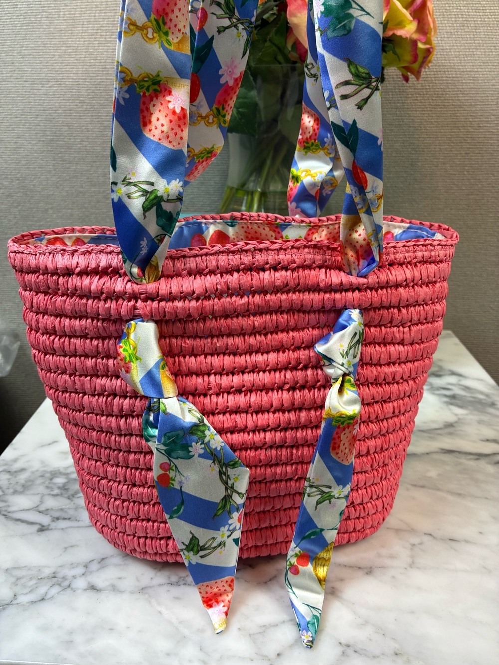 Kurt Geiger Small Strawberry Scarf Raffia Bag - NWT 🍓 - Picture 5 of 7